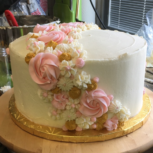 Meet your Posher, Lorie - Picture 1 of 4